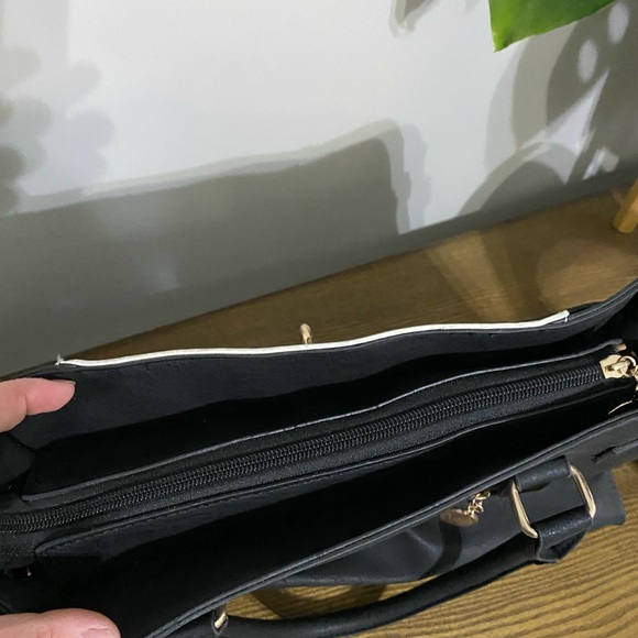 NWT Michael & Michelle Teal, Black, and White purse - Picture 5 of 13